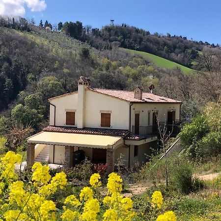 Ferienwohnung Ca`Rosei Monteciccardo Exterior foto