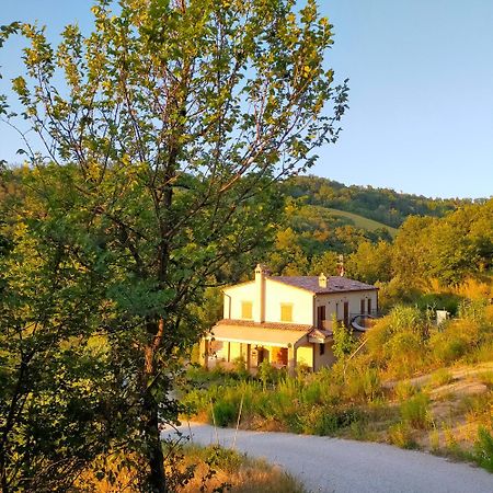 Ferienwohnung Ca`Rosei Monteciccardo Exterior foto